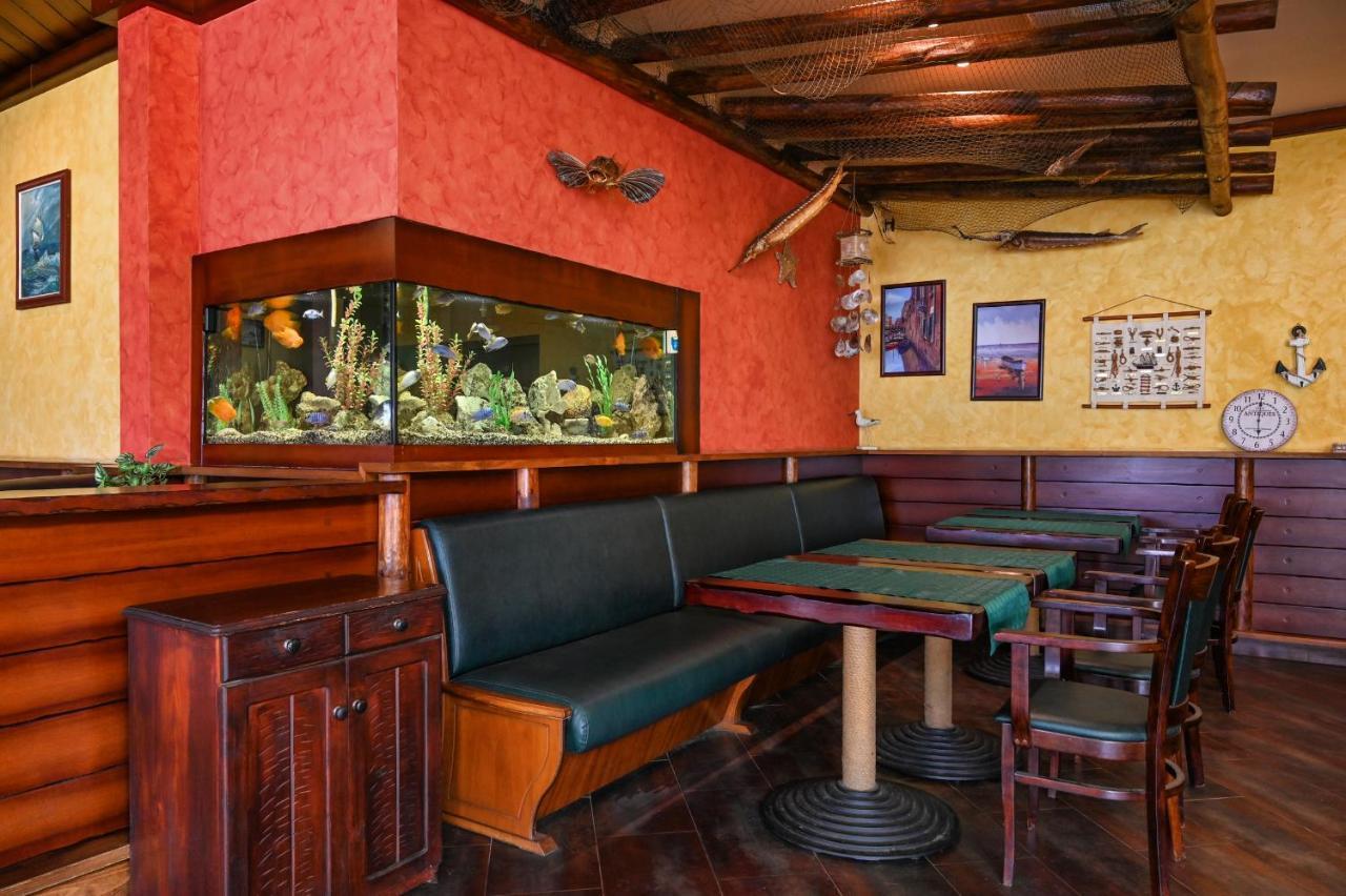 Complex Chayka Guest House Бяла Екстериор снимка