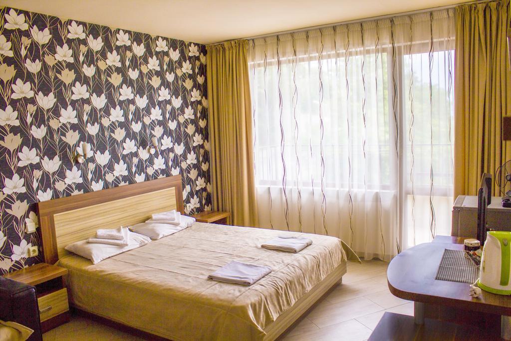 Complex Chayka Guest House Бяла Екстериор снимка